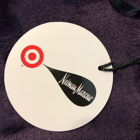 Black and Nude Party Dress - Picture 6 of 7